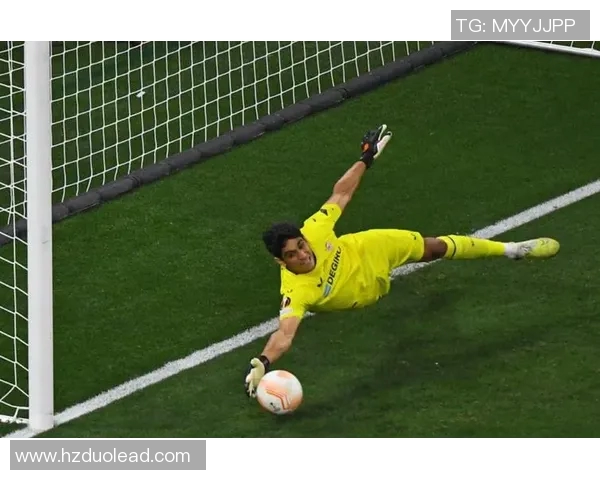 巴尔赞与维迪奥顿的激烈对决揭示足球战术与团队协作的精彩瞬间